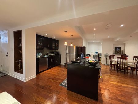 For Lease - 74 Colonel Bertram Road, Brampton, Ontario - Photo 5