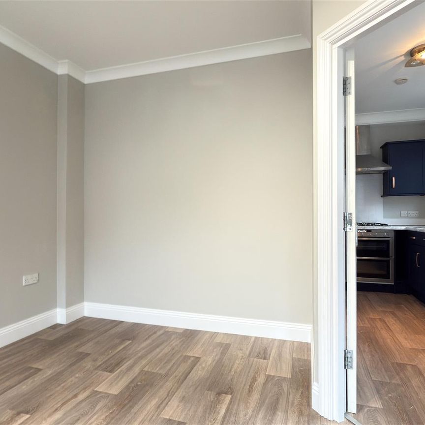 2 Bedroom Apartment - First Floor - Photo 1