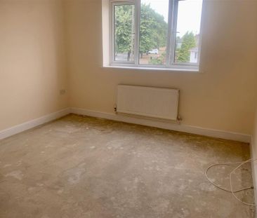 2 bedroom property to rent - Photo 4