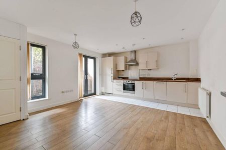 1 bedroom flat to rent - Photo 3
