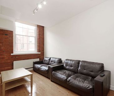 Room in a Shared Flat, Bells Square, S1 - Photo 1