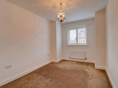 3 bedroom semi-detached house to rent - Photo 5