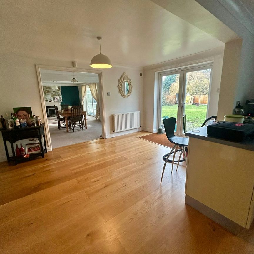 Detached house to rent on - Photo 1