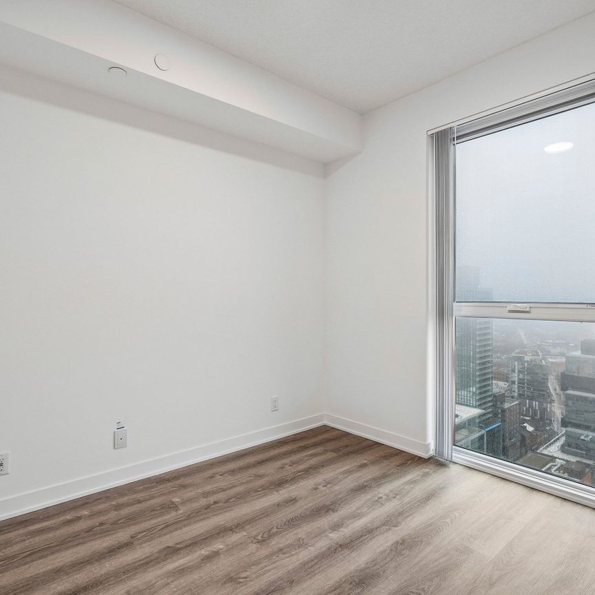 For Lease - 180 Front Street Unit# 3705, Toronto, Ontario - Photo 1