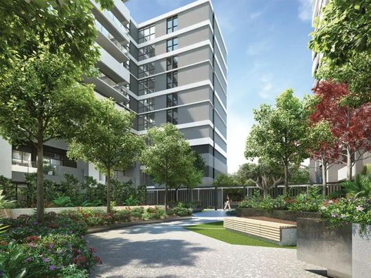 “Oversized nice three bedrooms located in liverpool central for lease” - Photo 1