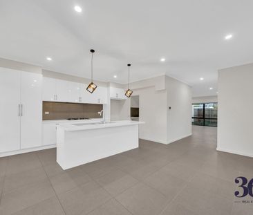 Stylish 3-Bedroom Townhouse with Modern Comforts & Thoughtful Design - Photo 5