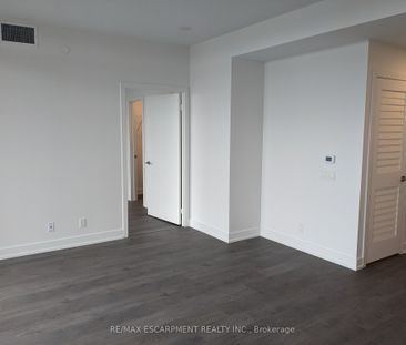 For Lease - 225 Veterans Drive Unit# 910, Brampton, Ontario - Photo 1