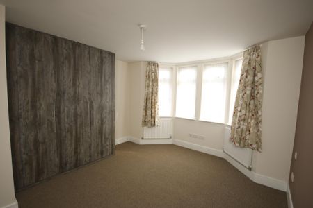 Ellison Gardens - Photo 5