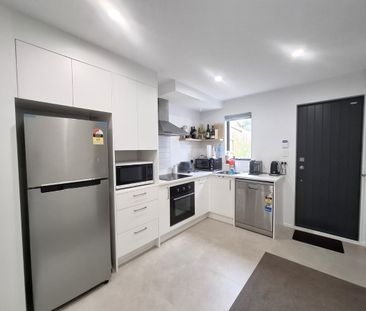 40 Raupeti Lane, Henderson - Photo 2
