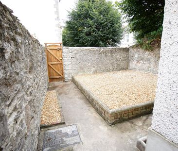 Greenbank Avenue, Plymouth - Photo 1