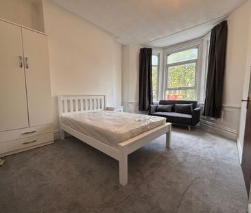 Marlborough Road, Penylan - Photo 5