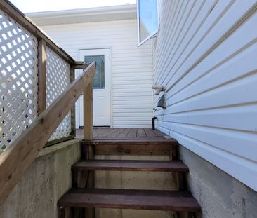 For Lease - 48 Caribou Trail Unit# Basement, Wasaga Beach, Ontario - Photo 1