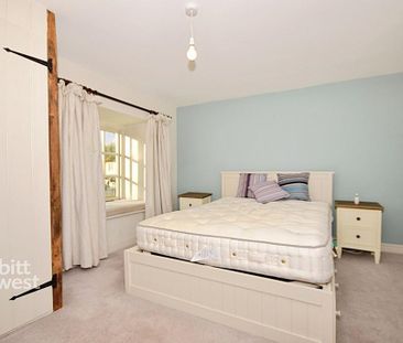 4 bedroom cottage to rent - Photo 6