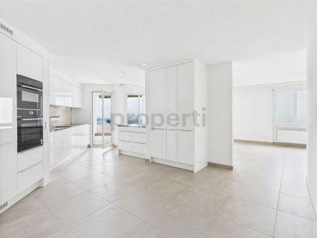 Appartement 4,5 pièces rénové avec vue panoramique - Foto 3