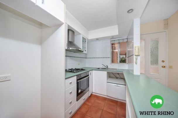 2/56 Morisset Street, Queanbeyan - Photo 1