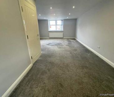 2 bedroom property to rent in Oldham - Photo 6