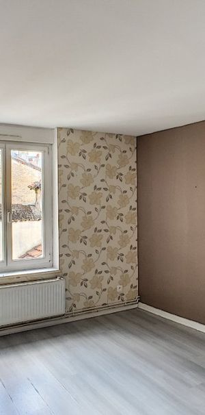 Appartement 4 pièces à Commercy - Photo 1