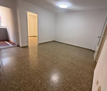 Piso de alquiler en Calle Alonso de Palencia, Carranque - Haza Cuevas - Photo 4