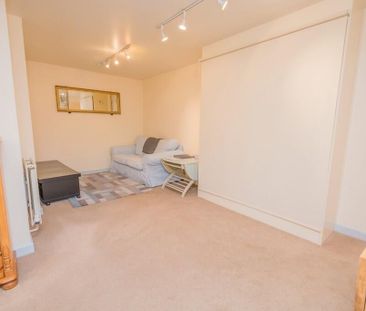 Studio Flat, Palmers Road, N11 - Photo 5