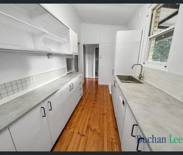 Superb home on large corner block in leafy Beulah Park - Photo 4