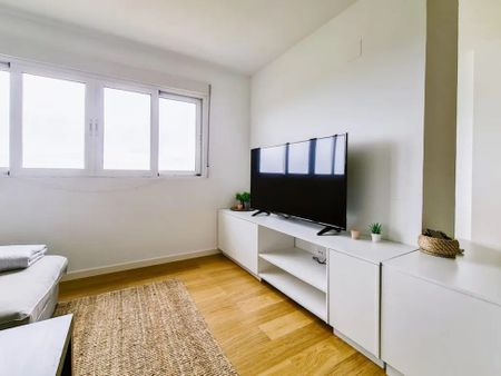 Carrer de lEnginyer Vicent Pichó, Valencia, Valencian Community 46020 - Photo 2