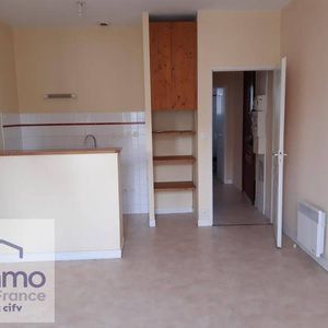 Location Appartement 2 pièces 31m² GRENOBLE 38000 - Photo 3