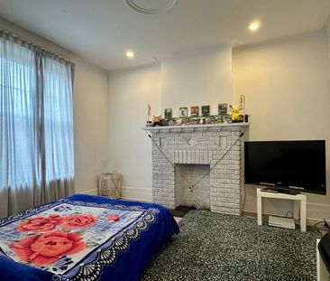 4095 Boul. Décarie, Montréal (Côte-des-Neiges, QC H4A - Photo 1