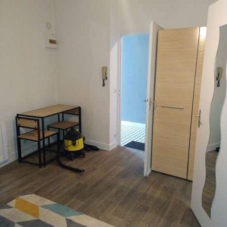 Location Appartement 1 pièce 13m² ANGOULEME 16000 - Photo 4