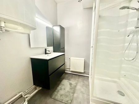 Location Appartement 3 pièces 78m² BOULOGNE SUR MER 62200 - Photo 5