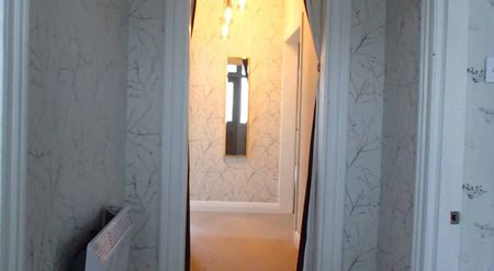 THREE BEDROOMS, STUDENTS - PROFESSIONALS - Photo 4