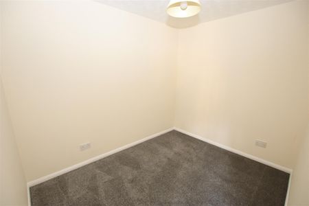 1 bedroom Studio to let - Photo 4