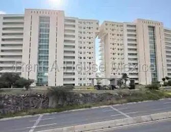 Departamento en Juriquilla, Querétaro, México - Photo 1