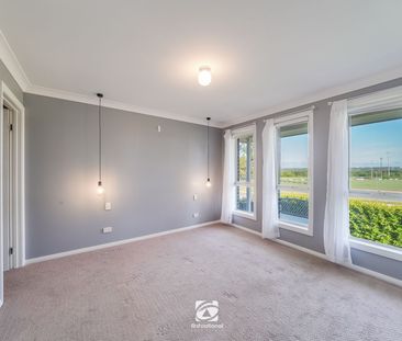 | Location | Views | Style | - Photo 3