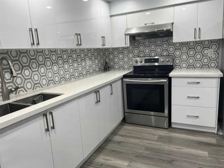 For Lease - 2054 Kingsridge Drive Unit# Bsmt, Oakville, Ontario - Photo 2