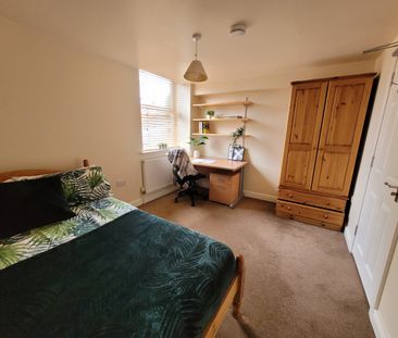 5 Bedrooms, 10 Irving Road – Student Accommodation Coventry - Photo 5