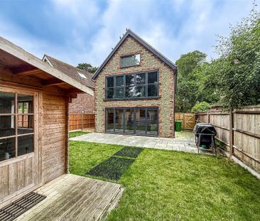 3 bedroom detached house to rent - Photo 1