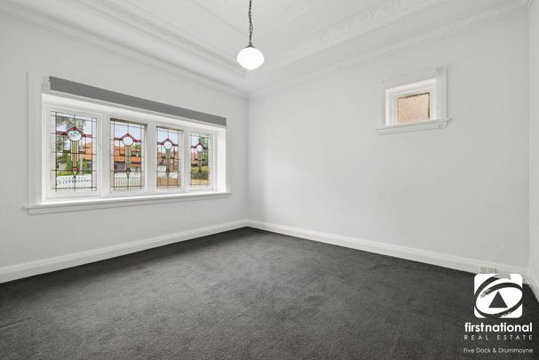 Renovated 3 Bedroom Home in a Convenient Location - Photo 1