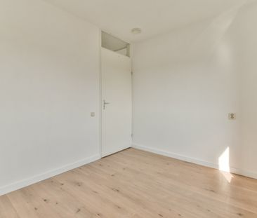Te huur: Appartement Zonnebaarsstraat 90 in Hoogvliet Rotterdam - Photo 5