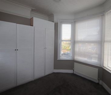 York Road, Southend-On-Sea - Photo 3