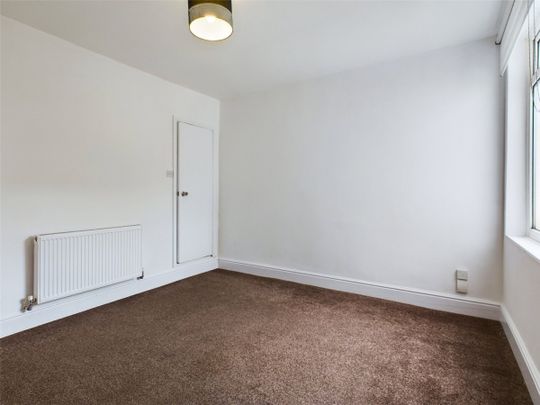 Ronald Road, Doncaster, South Yorkshire, DN4 - Photo 1