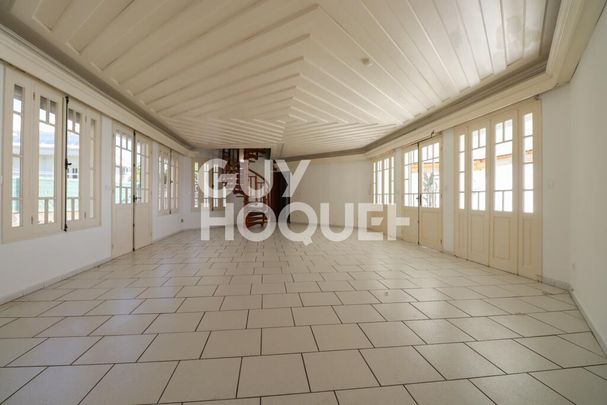 A louer, Maison / Villa, 176 m² - Photo 1