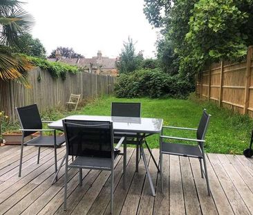 Fawnbrake Avenue, Herne Hill, London, SE24 - Photo 2