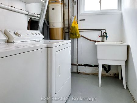 66 Walter Avenue #Lower - Photo 5