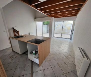 Location Maison de ville 4 pièces 77 m2 à Bordeaux - Photo 1