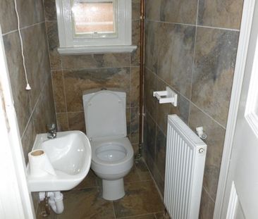 4 Bed - Flat 3 , 84 Westcotes Drive, Leicester, - Photo 3