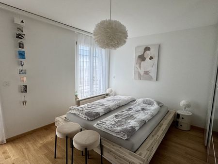 APPARTEMENT DE 2 PIÈCES À LUCERNE, MEUBLÉ, TEMPORAIRE - Photo 3