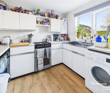 1 bedroom semi-detached house to rent - Photo 3