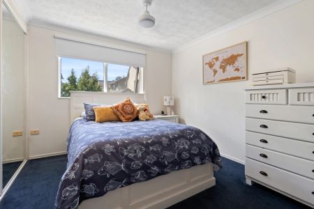 Coastal Charm Meets Convenience in the Heart of Miami - Photo 3