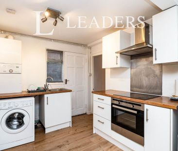 1 bedroom flat to rent - Photo 6