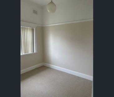 Cooks Hill Home - Photo 2